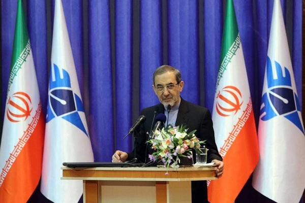 الأسد يوافق على افتتاح فروع جامعة "آزاد" الإيرانية في سوريا