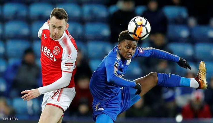 ليستر يفوز بعد أول هدف عن طريق حكم الفيديو في إنجلترا