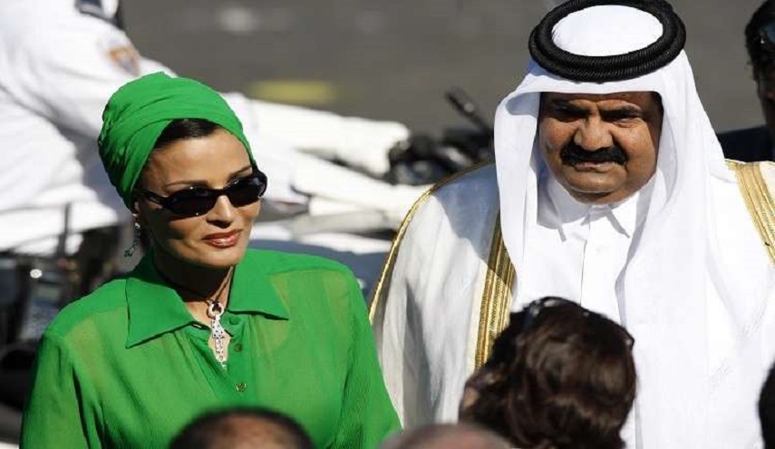 الديوان الملكي السعودي يصدر قرارا حول التعامل مع الشيخة موزة 