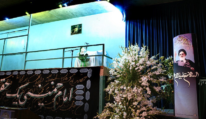 جمران والإمام الخميني.. بساطة مكان وعظمة إنسان