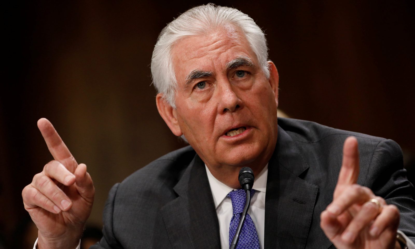 تيلرسون حذر السعودية والإمارات من عمل عسكري ضد قطر والا ستواجه هذا!