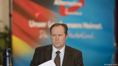 عضو في حزب البديل الألماني المعادي للاسلام يعتنق الإسلام