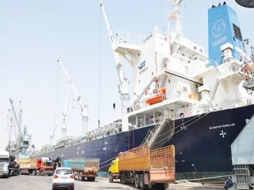 العراق: ماذا عُثر داخل حاويات وكيف حاولوا تهريبها في أم قصر؟ (صور)