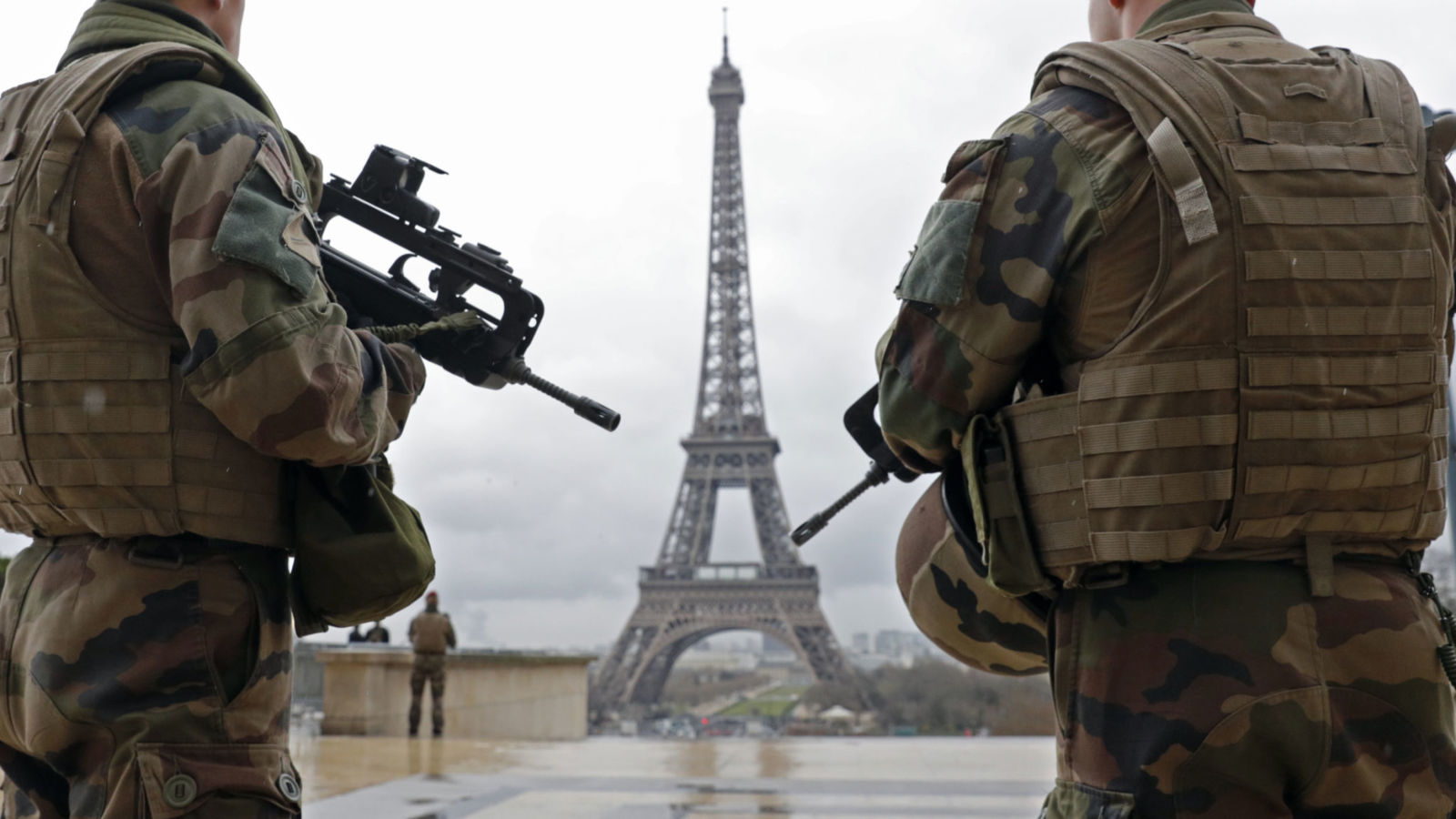 مخطط داعشي لتفجير برج إيفل!