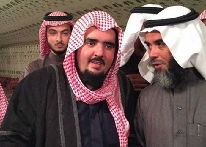 "مجتهد" يكشف ما يتعرّض له الأمير عبد العزيز بن فهد في سجن الحائر