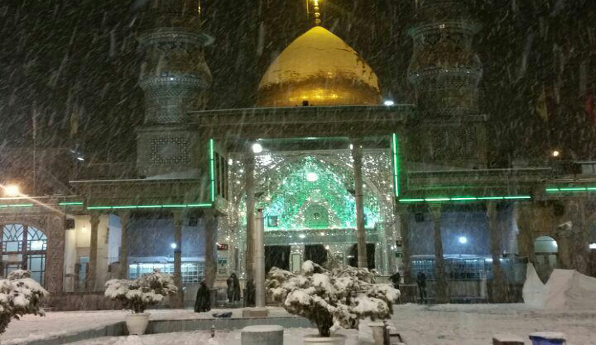 مشاهد رائعة لتساقط  الثلوج في  ضريح السيد عبد العظيم الحسني 