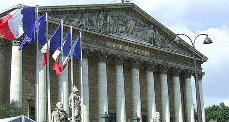 باريس تعلن مقاطعتها لمؤتمر سوتشي لهذا السبب!