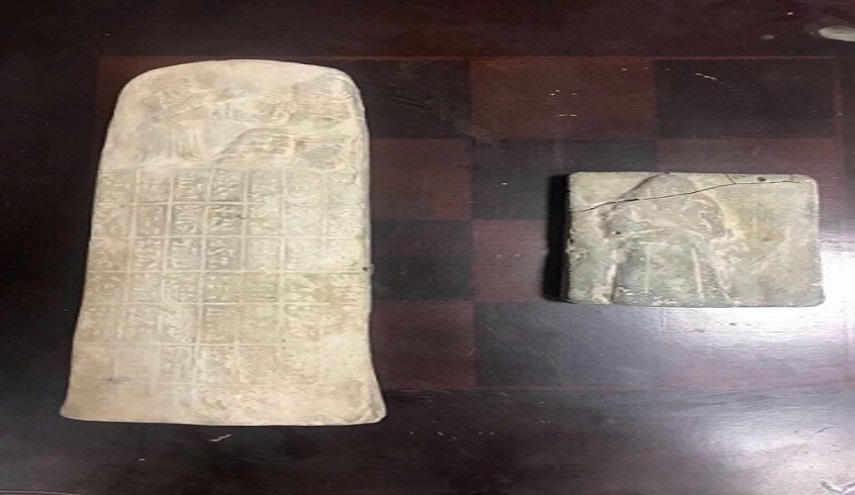 بالصورة.. ضبط قطعتين اثريتين بنصب كمين لمتهم في بغداد