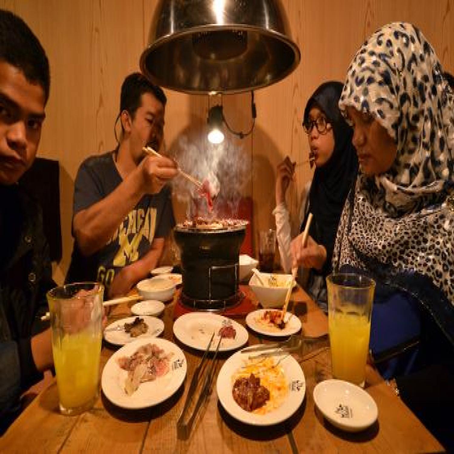 اول مطعم حلال في اليابان 