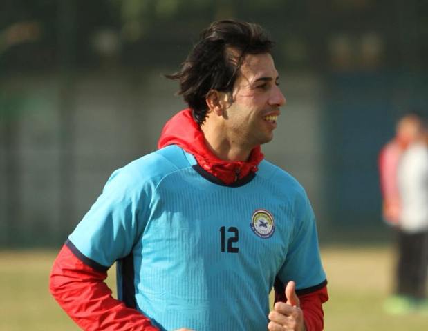 الزوراء يستعيد جلال حسن ويفتقد عباس قاسم لاسبوعين