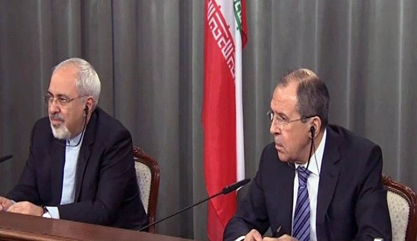 هاتفيا ظريف ولافروف يبحثان القضايا الثنائية والاقليمية