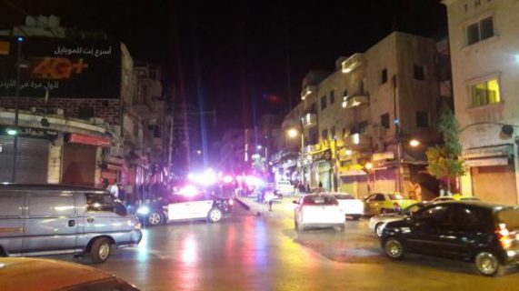 ليلة السطو في هذه الدولة العربية .. ماذا يحدث؟!