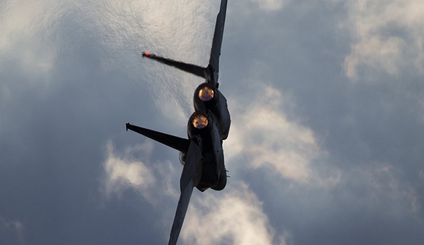 العدو يزعم اسقاط "درونز" إيرانية.. والدفاعات السورية تسقط مقاتلة اسرائيلية