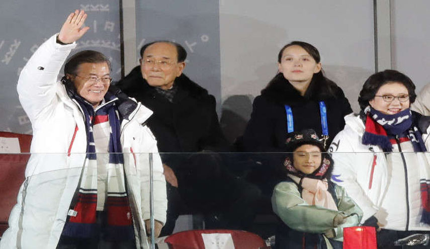 لقاء تاريخي جمع بين القيادات في الكوريتين.. ماذا حدث؟!