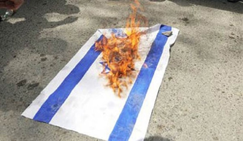  في مسيرات الثورةالايرانية تم تشييع رمزي لجنازة الكيان الصهيوني