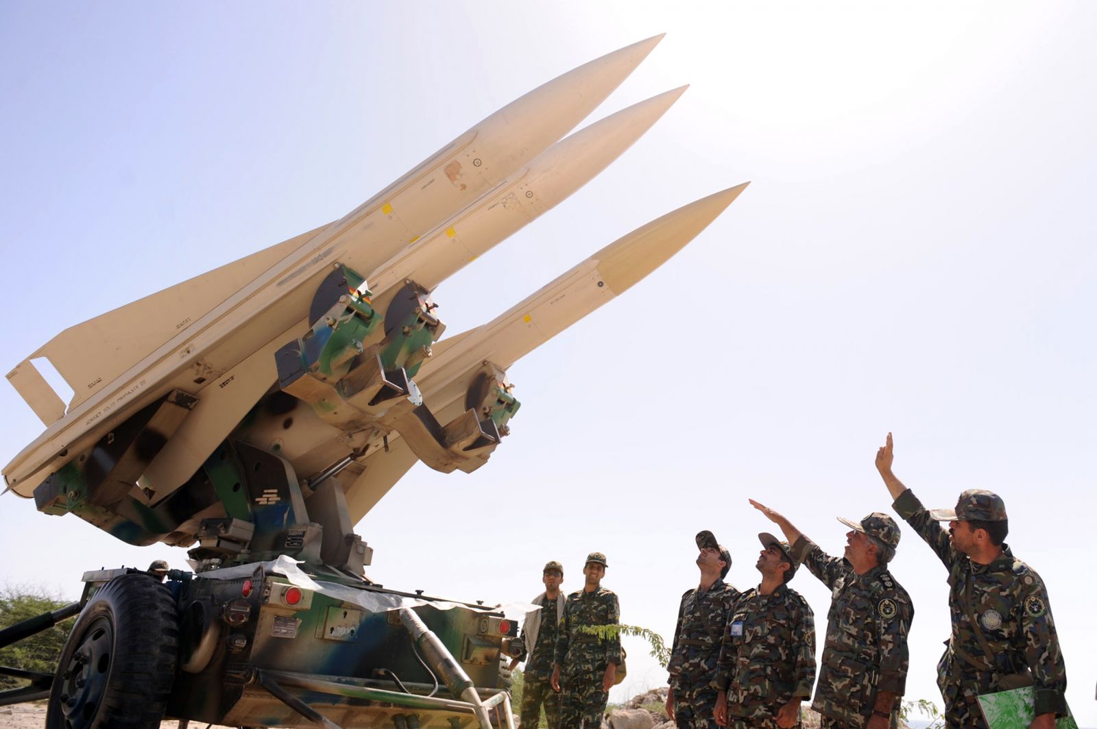 جواسيس لاسرائيل واميركا على "البرنامج الصاروخي" في قبضة الأمن الإيراني