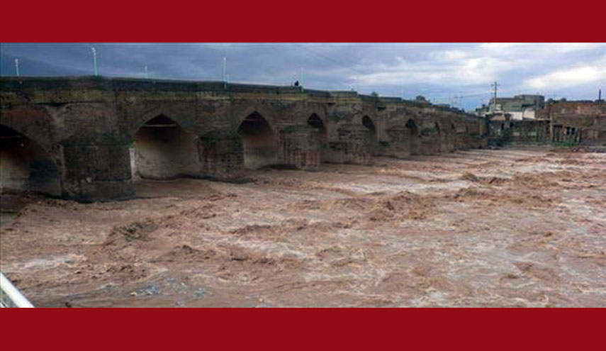 انقطاع الطرق بين بعض المدن في العراق بسبب شدة الامطار والسيول