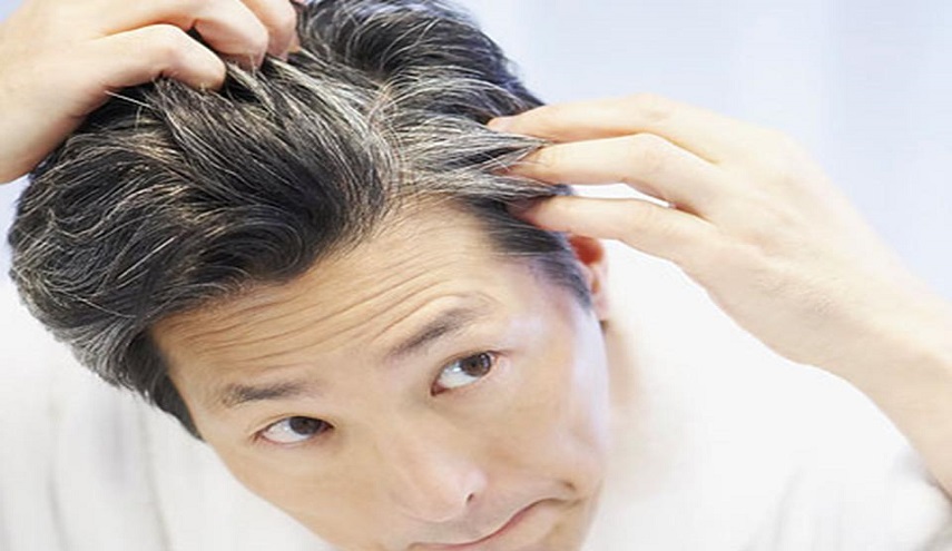  حيلة مذهلة للتخلص من الشعر الأبيض نهائيا وبدون صبغات! 