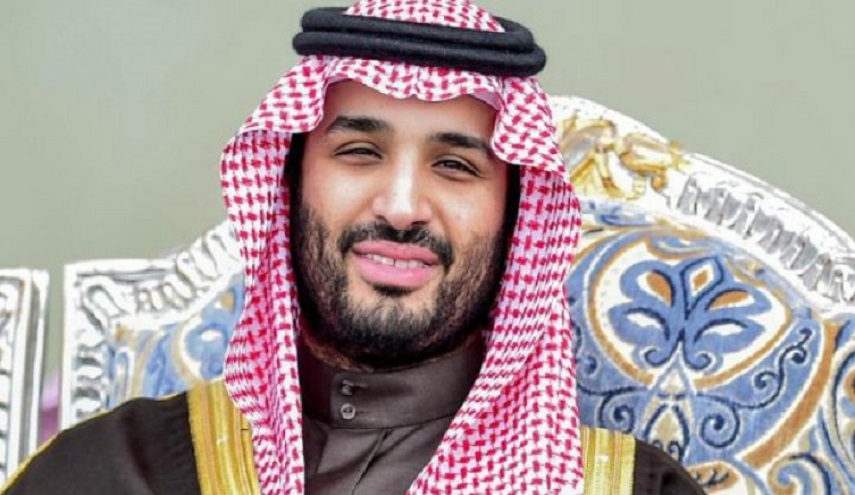 مجتهد: بن سلمان يخشى حتى شرب الماء!