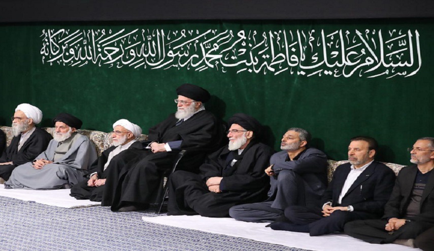 بالصور..  إحياء ليلة العزاء الخامسة بحضور الامام الخامنئي