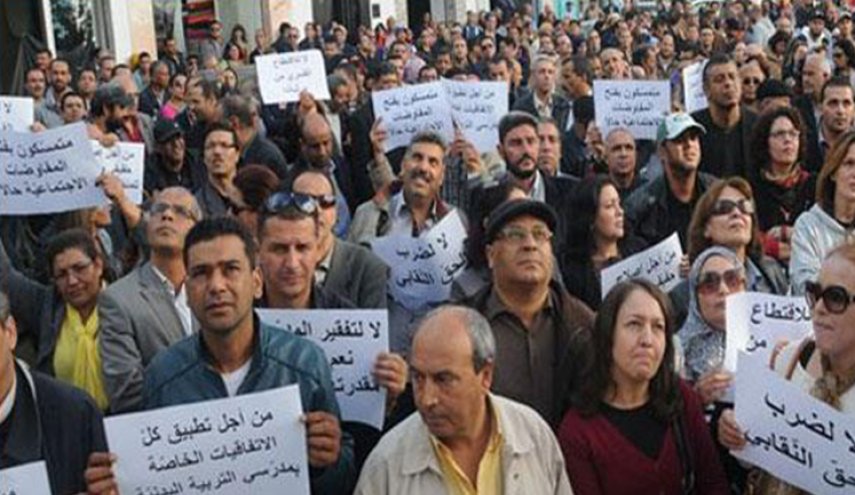  الجزائر... وزارة التربية تعزل أربعة آلاف مدرّس  