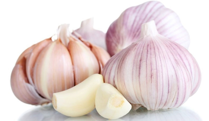 4 أطعمة تعالج التسمم الغذائي