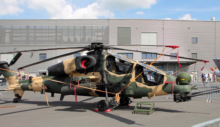 بالصور.. نائب قائد القوات الشعبية في عفرين يعلن إسقاط مروحية تركية 