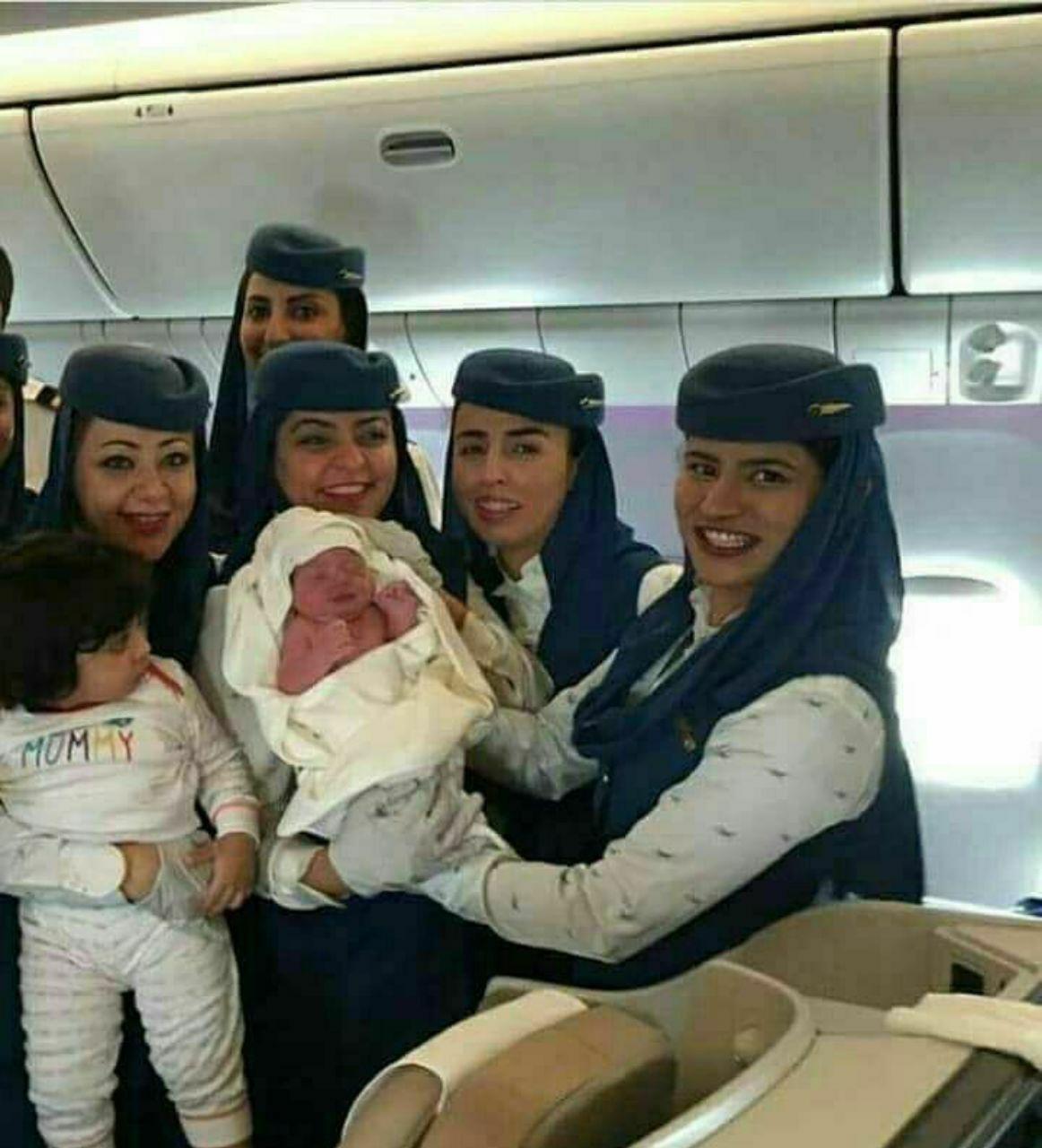 تولد كودك يمني در آسمان ايرلند