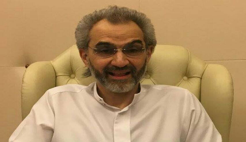  قاطع تويتر ويعيش أجواء كآبة.. الوليد بن طلال لم يحصل على ترخيص لمغادرة السعودية!