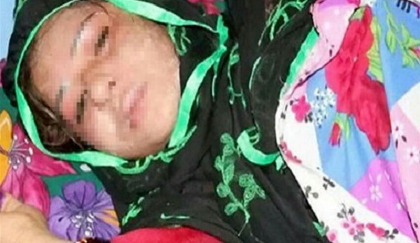 رجل يشوه وجه زوجته بـ ”ماء النار” أثناء نومها والسبب صادم !!