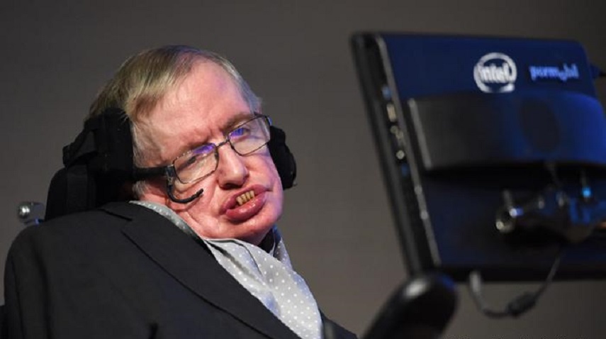 وفاة عالم الفيزياء البريطاني الشهير ستيفن هوكينغ