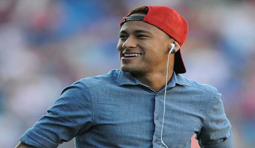 نيمار يفجر مفاجأة ويحدد وجهته المقبلة !