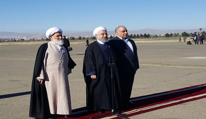 روحاني: الحكومة تسعى لإعادة حياة المنكوبين بالزلزال إلى حالتها الطبيعية