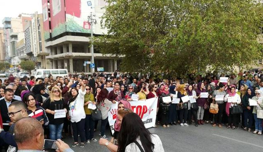 أطباء محافظة عراقية يضربون عن العمل..ماذا وعدوهم؟