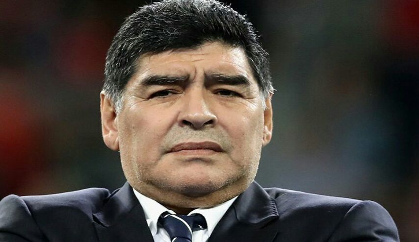 مارادونا يعلن توقعه بشأن من سيتوج بمونديال روسيا 2018