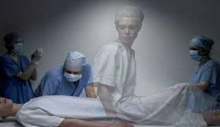 امرأة عادت للحياة تروي ما شاهدته في الآخرة..!