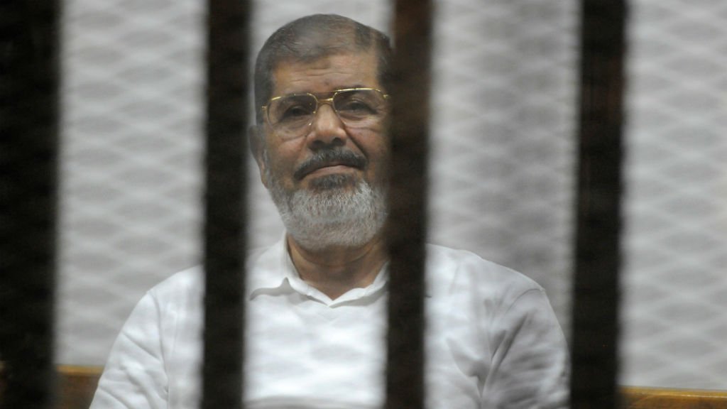 محمد مرسي با خطر مرگ در زندان رو به روست