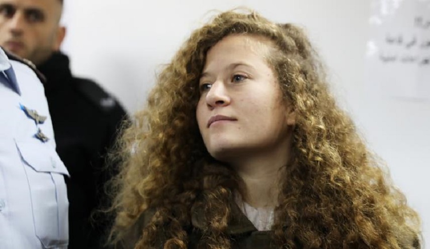 محقق "إسرائيلي" يتحرش بعهد التميمي