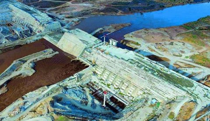 ترامب يلوح بالتدخل في أزمة "سد النهضة" بين مصر وإثيوبيا