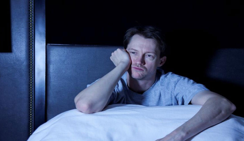 الأرق يزيد من مخاطر الإصابة بالزهايمر..كيف؟