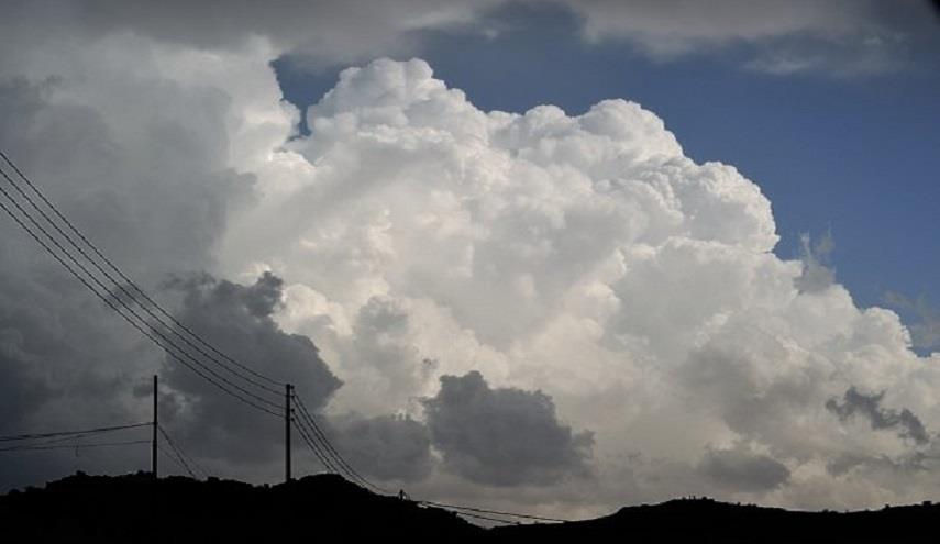 متنبئ جوي  يطلق تحذيرآ هامآ حول الطقس في العراق ليوم الجمعة