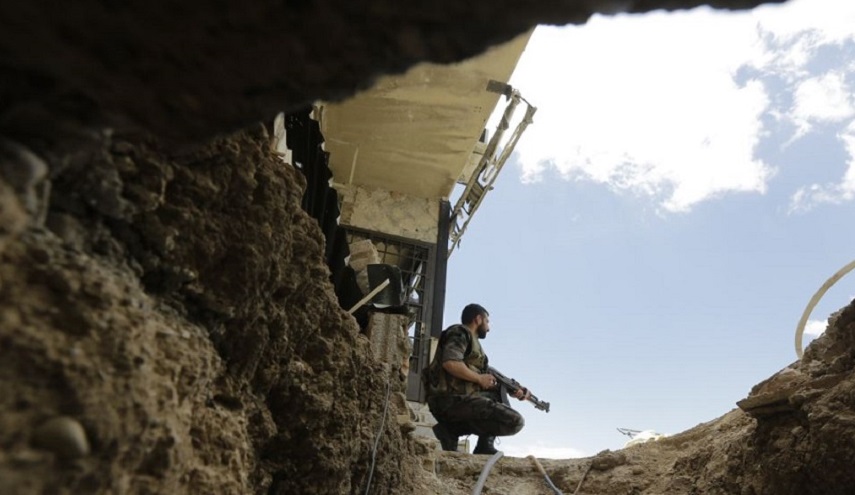  قصة العراقي الذي "أسقط الأباتشي ببندقية صيد" تتكرر في سوريا!!