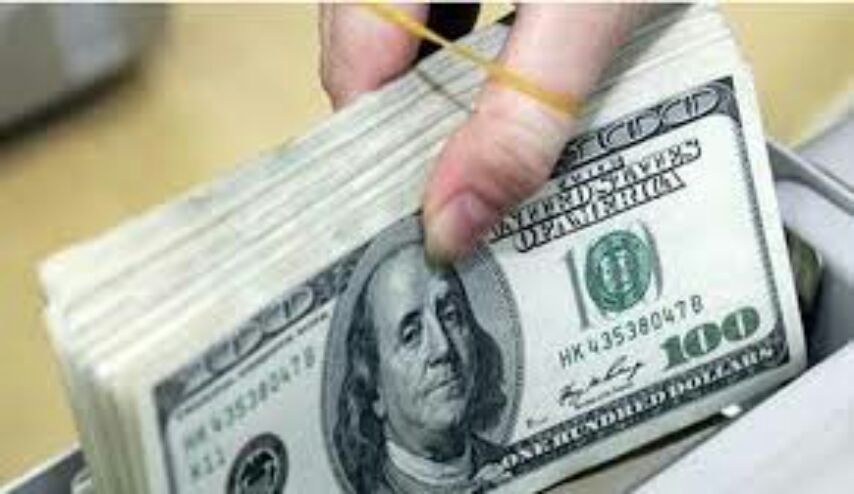 سعر صرف الدولار في العراق اليوم الاثنين