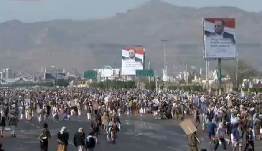 اليمن يودّع الشهيد الصماد ورفاقه بحضور مليوني مهيب