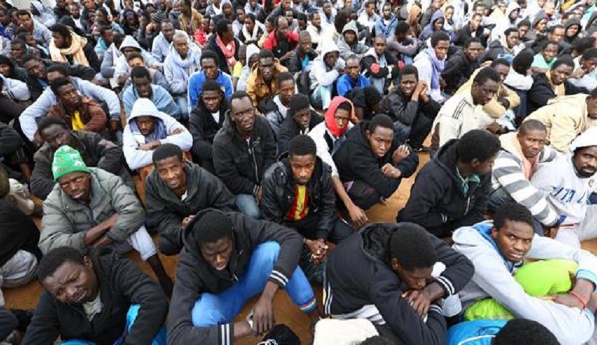  ترحيل 1500 مهاجر افريقي من الجزائر الى النيجر 