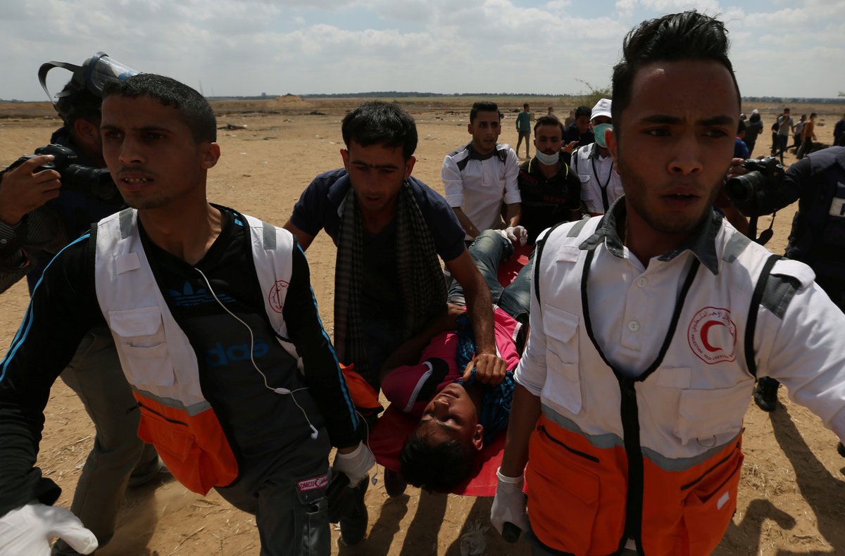 مجروحان فلسطيني به مصر منتقل مي شوند