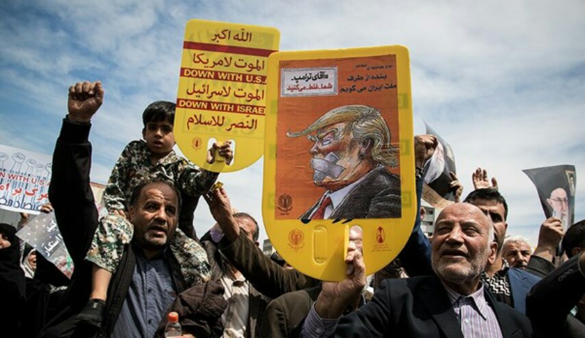 تظاهرات في طهران تنديدا بجرائم الكيان الصهيوني ونقل السفارة الاميركية الى القدس