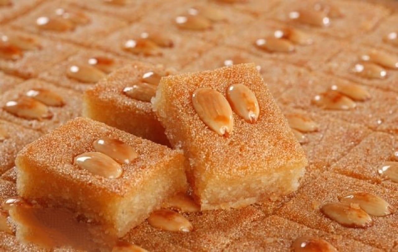 بسبوسه مصری ، شیرینی مناسب برای افطار 