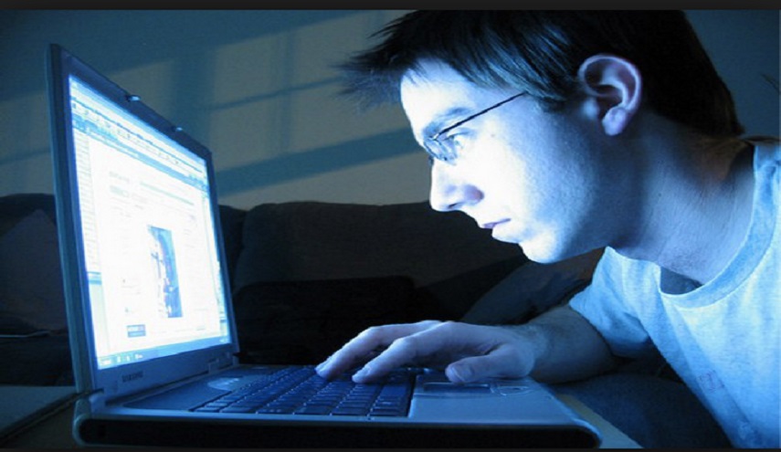  دراسة "مرعبة" للجالسين طويلا أمام الشاشات!