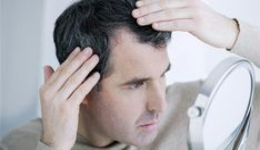 لماذا يتغير الشعر كل 7 سنوات؟